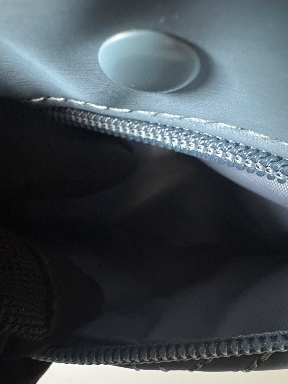 IHKWIP BLUE CROSSBODY BAG- LIKE NEW - Picture 5 of 14